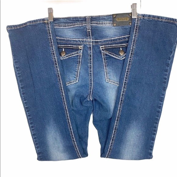 Tru LUXE JEANS - Picture 1 of 9